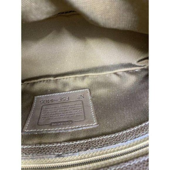 Coach Vintage Pebbled Leather Style #4405 Madison Regis Shoulder Bag - Picture 11 of 11